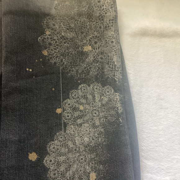 DKNY Greenwich women’s straight-leg jeans, size ten - Picture 12 of 14